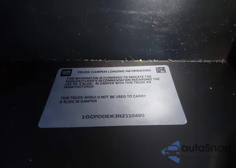 2024 Chevrolet Silverado 1500 4Wd Short Bed Lt z USA, uszkodzony, nr VIN 1GCPDDEK3RZ110490